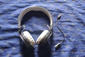 Headphone