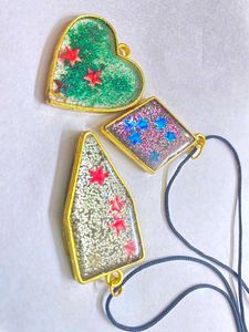 Sparkling Resin Pendants Set