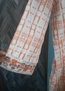 Elegant Floral Print Kurta
