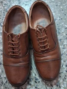 Classic Brown Leather Oxford Shoes