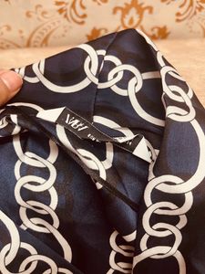 Zara Top With Jeans