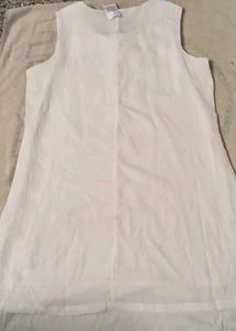 white dress 👗 with tag