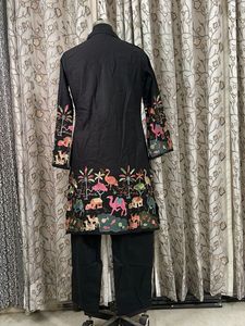 Black Kurta Set with Embroidered Print