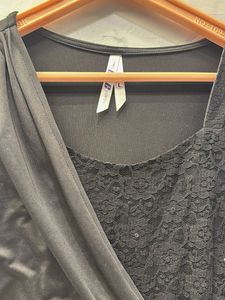 Elegant Black Sleeveless Dress