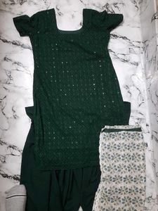 Elegant Green Embroidered Salwar Suit