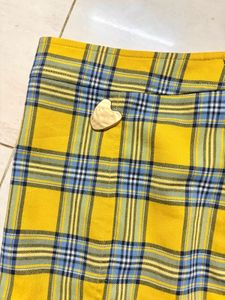 Korean imported Plaid Skirt with Ruffle