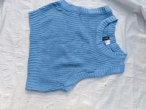 H&amp;M  Knit Sweater Vest