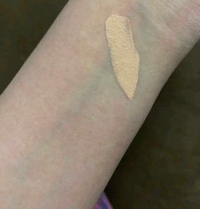 Maybelline Lumi-Matte Foundation