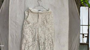 25116. Elegant Lace Pants