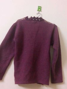 Chic Maroon Knit Cardigan
