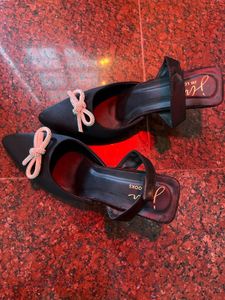 Black Bow Heels