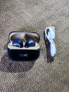 BoAt nirvana IVY Wireless Earbuds