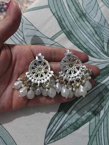 Stunning Pearl &amp; Crystal Dangle Earrings