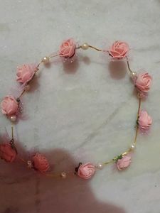 Floral round tiara with Pearls