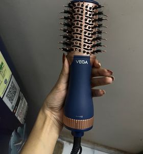 Vega Hair Styler Brush