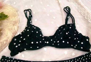 Cute Polka Dot Bikini set 👍