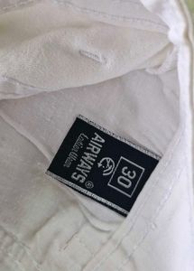 Never used White Denim Capri Jeans