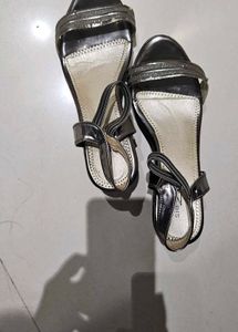 Women Shimmery Grey Wedges