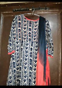 women kurta with dupata