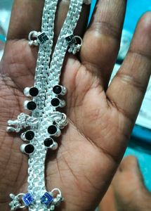 New Design Anklet Black Stone