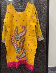 Beautiful Yellow Embroidered Kurta