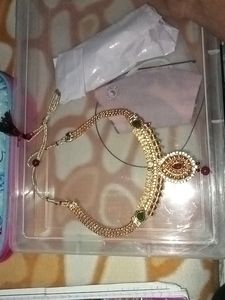 Elegant Gold-Toned Necklace