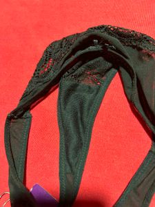 VE.NU.S Lace Thong