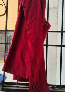 Beautifully Embroidered Kurta set with chudidar