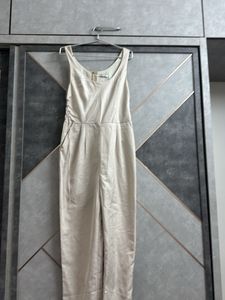 Chic Beige Sleeveless Jumpsuit