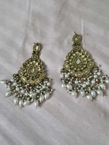 Elegant Pearl &amp; Crystal Dangle Earrings