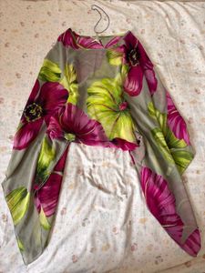 Flowy Floral trendy top