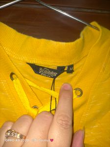 Roadster Yellow Top