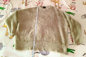 Very Beautiful Woolen Furry Korean Beggy Top