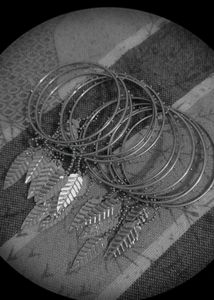 Silver Tone Leaf Bangle Set