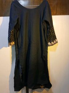 Pure Wool Embroidered Kashmiri Kurta