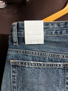 Zara “new with tag” Straight Leg Jeans