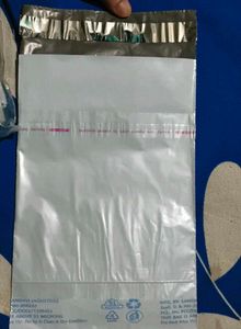 90 courier bags ( 6 × 9) size