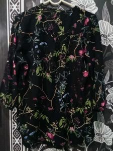 Floral Print Blouse - Effortless Style