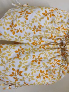 Women's Floral Shorts With Pockets