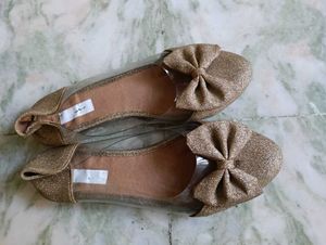 Sparkly Bow Ballet Flats