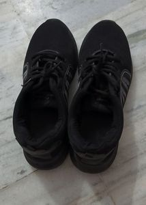 Black Shoes