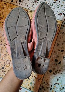 Ladies pink bow sandal