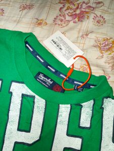 Superdry Graphic Tee💚