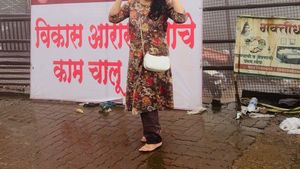Floral Print Kurta with Pants Set