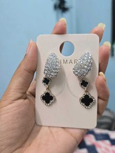 sale_Glamorous Clover Dangle Earrings