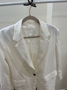 H&amp;M OFF WHITE LINEN OVERSIZED BLAZER