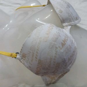 Stylish Bra🤎🤎 with Glamour Print