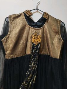 Elegant Black &amp; Gold Kurta Set