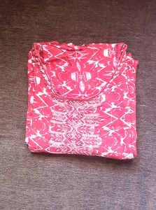 SIMPLE KURTA TOP
