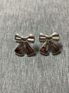 Silver Bow Earrings Set